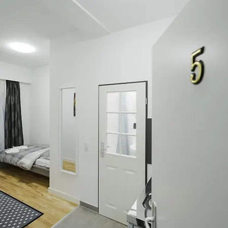 Отель Boardinghaus Perani Аугсбург