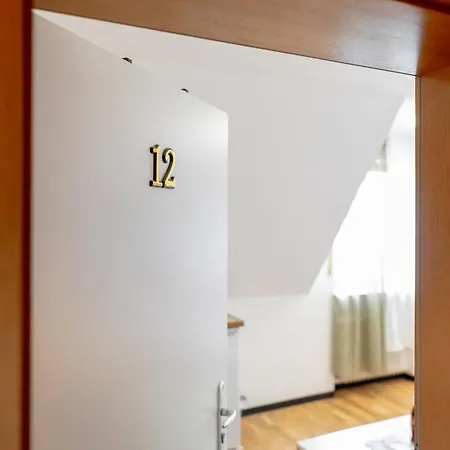 Boardinghaus Perani Hotel Augsburgo